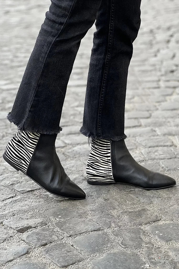 Botines cebra casual negro en punta