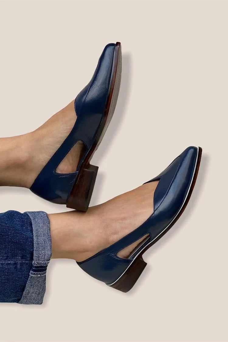 Bailarinas cut-out slip-on casual azul marino en punta