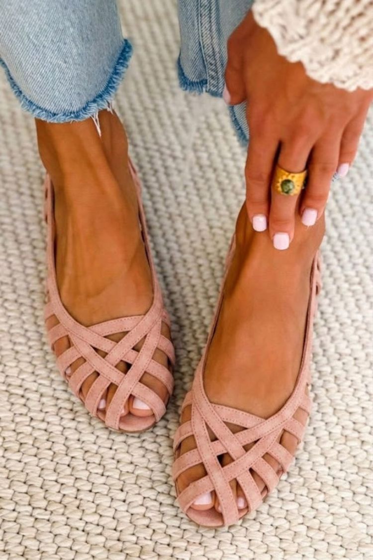 Bailarinas cut-out trenzadas de ante chic rosa palo con tiras