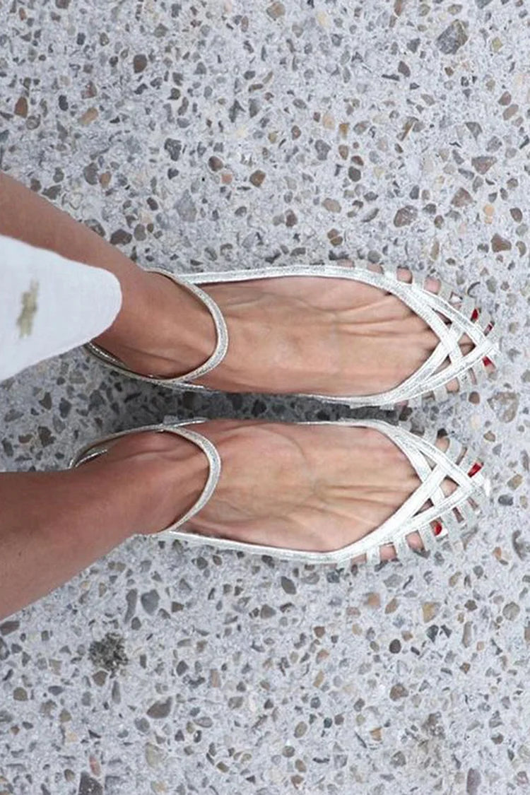 Sandalias cut-out Plata en punta redonda con tira al tobillo