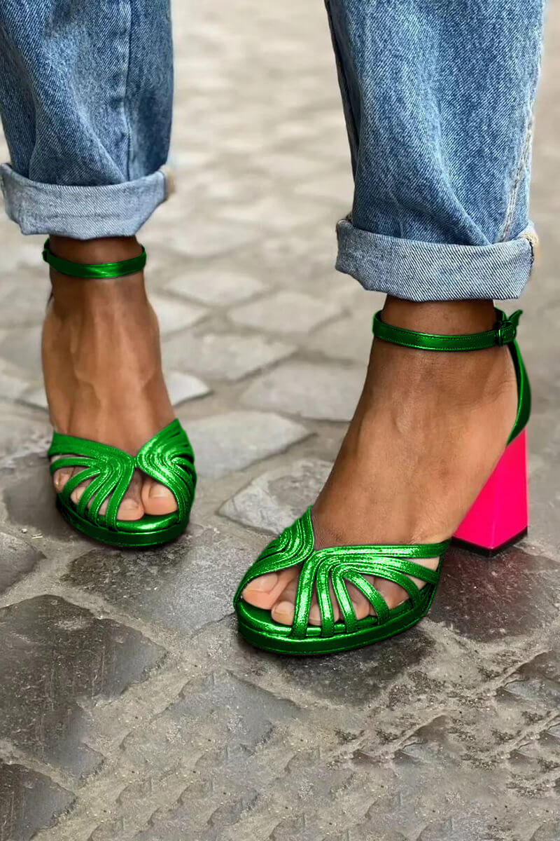 Tacones anchos peep toe color block brillantes elegantes con tira al tobillo y hebilla