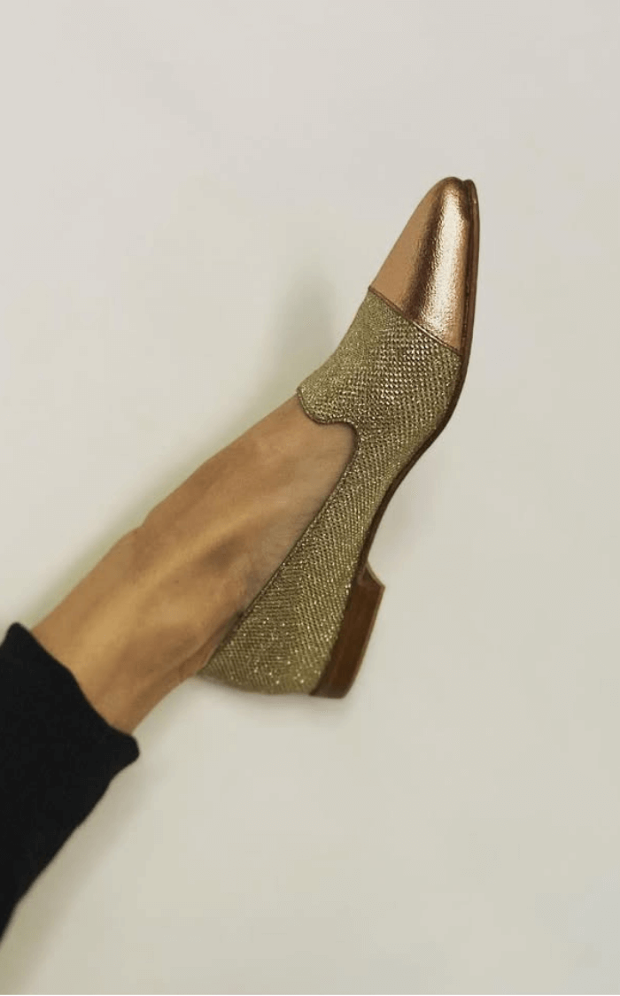 Mocasines festoneados con glitter metalizados Oro en punta
