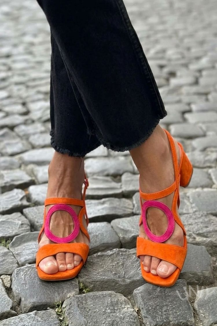Sandalias de tacón slingback cut-out amarillo de punta cuadrada
