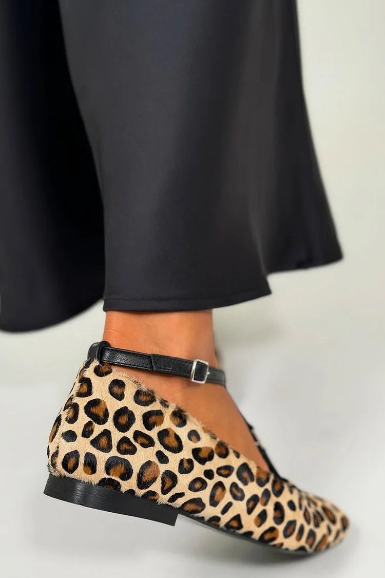 Bailarinas color block estampado leopardo beige con hebilla y tira en T [Pre-venta]