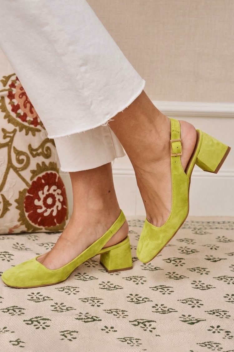 Tacones slingback esenciales chunky caqui de punta cuadrada con hebilla