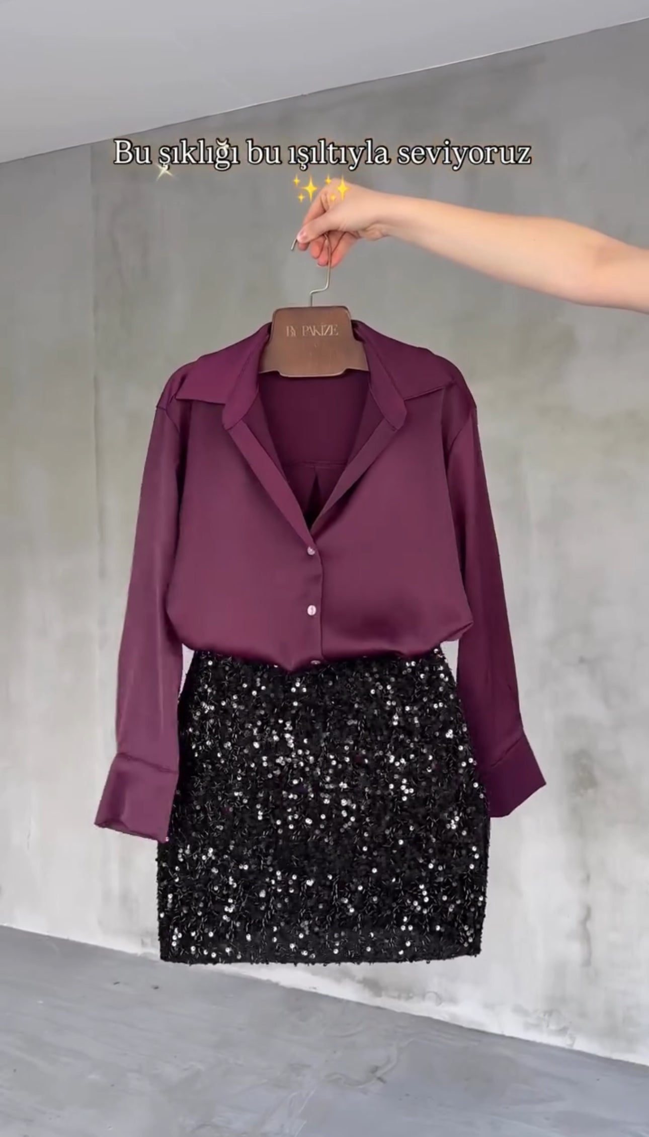CONJUNTO FALDA + BLUSA | PERI
