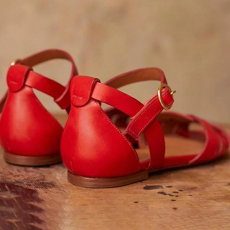 Sandalias cut-out peep toe de color liso con tira al tobillo y hebilla