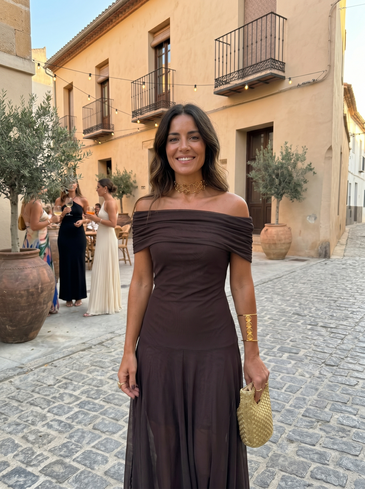 Miara | Vestido maxi elegante y sencillo