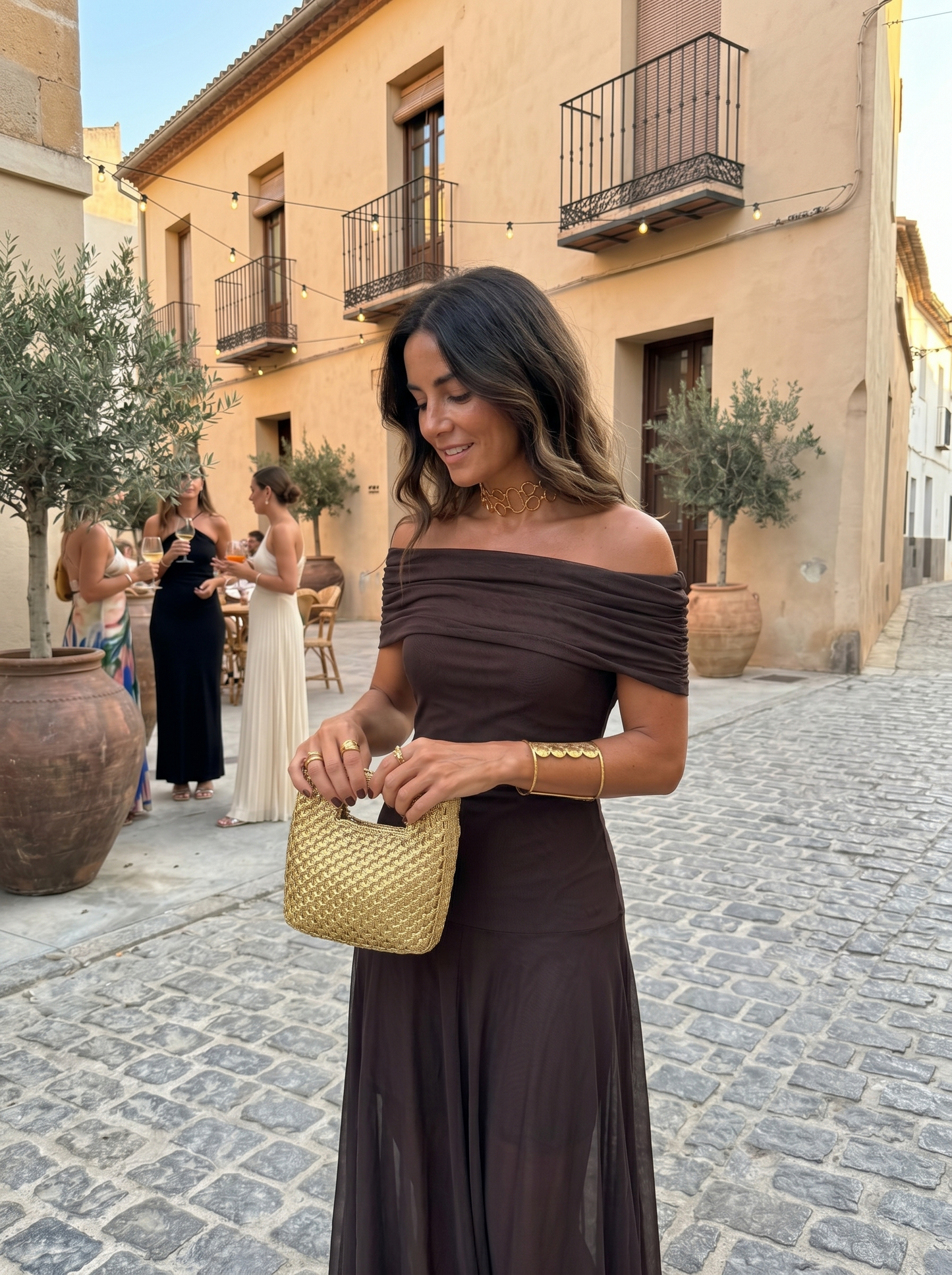 Miara | Vestido maxi elegante y sencillo