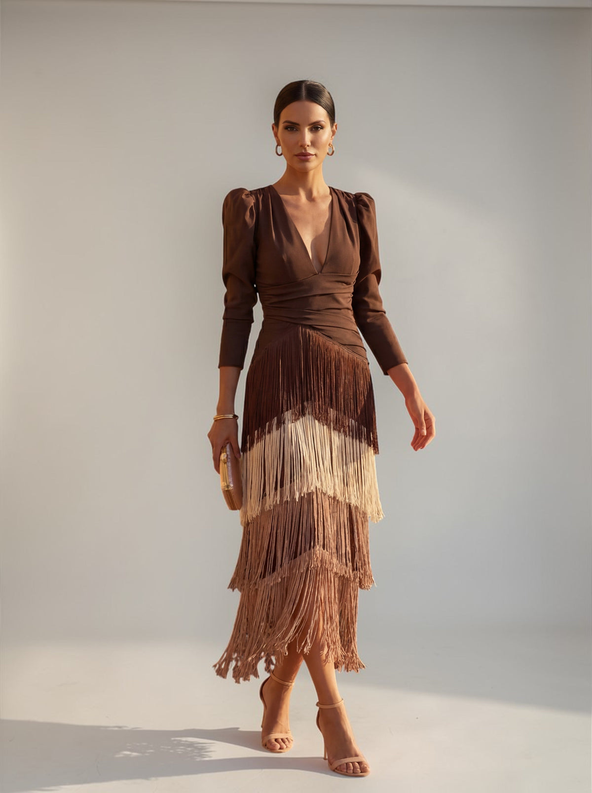 Emma | Vestido elegante con flecos