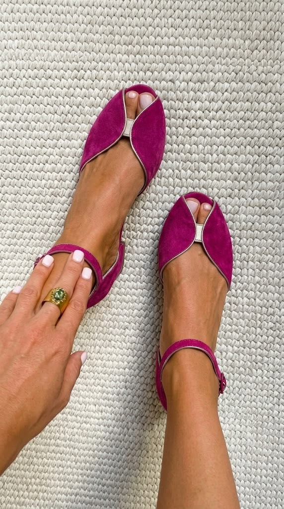 Bailarinas peep toe de ante chic azul con borde metalizado